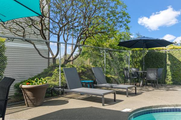 $1,765 / 2br - 1030ft2 - Cabana, Fitness Center, Lots of Closet Space (3509 South Orchard Street, Tacoma, WA)63659484231937122