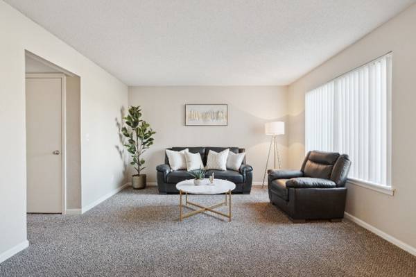 $1,245 / 2br - 920ft2 - Only $99 to reserve your spot for November (C Ave & Boyson Road NE)63863567593729122
