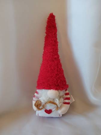 Burton Christmas Gnome 1