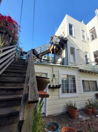 $1,250,000 / 6br - 2700ft2 - Valencia Corridor Tri-Plex Near Ceasar Chavez (mission district)64177017512835123