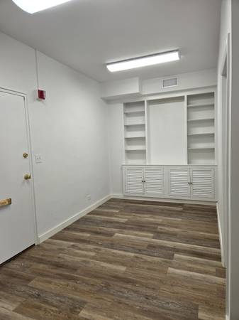 $1,800 / 650ft2 - ~ Office/Medical Building ~ Newly Renovated ~ Parking Attached (White Plains)64212277154819122