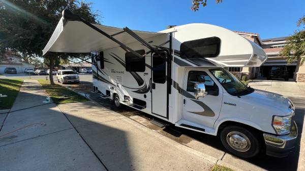 2021 Jayco Greyhawk 27U Class C Motorhome 1