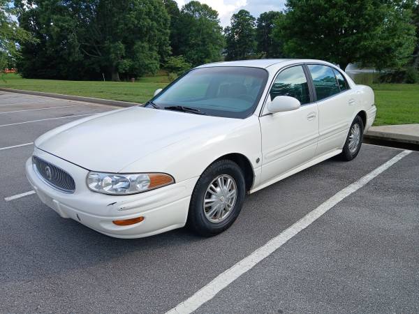 Buick Lesabre 2002 - $3900 (Gainesville)63620566777601122