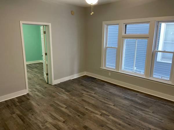 $2,200 / 4br - 1320ft2 - Large 4BR 2BA in Powderhorn Park (South Minneapolis)64003960558722120