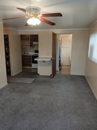 $900 / 1br - GRAYLING APARTMENT (Grayling)64037724212097120