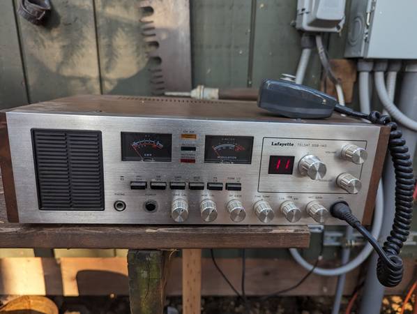 Lafayette Telsat SSB-140 CB Base Station 40 Channel 1