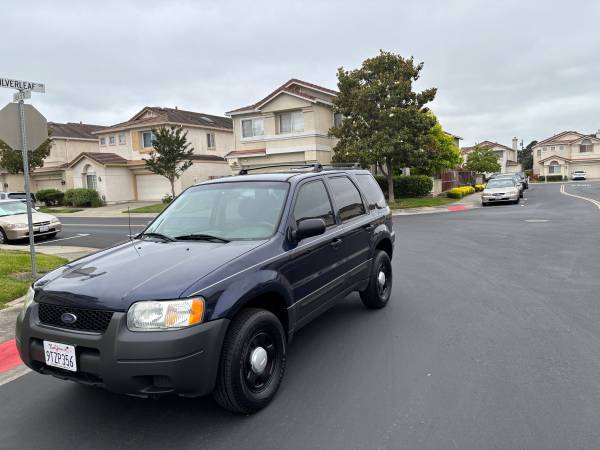 2004 Ford Escape XLT 4x4 - $4,30063654697656705120