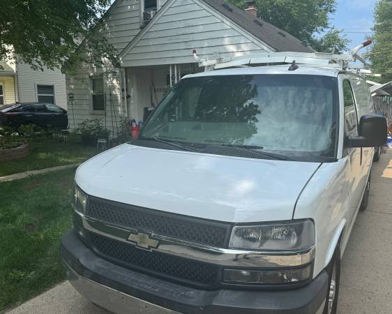 2017 Chevy Express 2500 - $15,900 (Wayne)63622114807937123