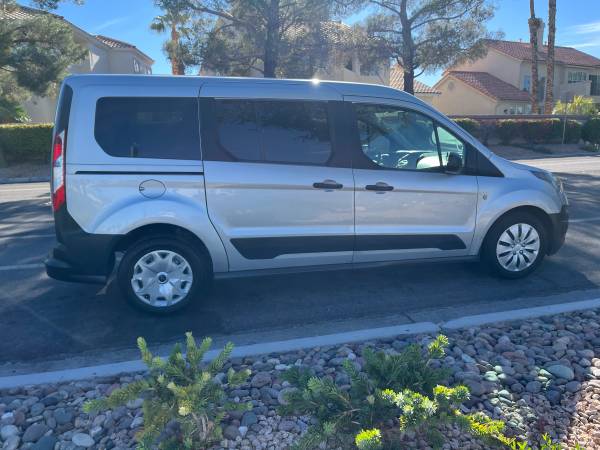 2017 Ford transit connect 1 owner 1