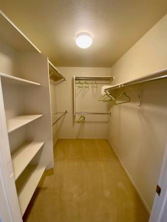 $1,663 / 2br - 1120ft2 - First and second month FREE!!!! Large 2 bedroom, (North Phoenix off I-17)64047539324675124