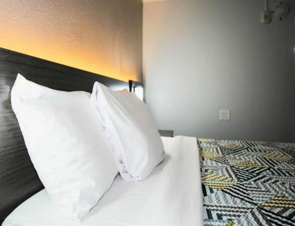 $399 / 1br - NEW WEEKLY RATES || Enjoy an All-Inclusive Stay - KIDS STAY FREE (Natomas & Smf Airport)63919496068867124