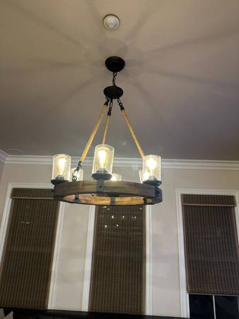 Hangable ceiling light with wooden frame 1