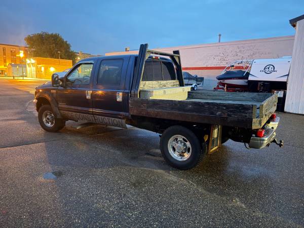 2001 Ford F350 Lariat 7.3L - Photo 3