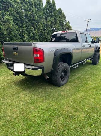 07 Chevy Silverado 2500HD Duramax Crew Cab 4X4 con 144 mil millas - $26,000 (East Wenatchee)63442620877443123
