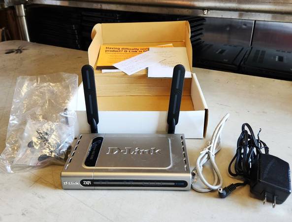 D-Link DI-624 M Wireless Broadband Router 2XR Wireless 108G MIMO 1