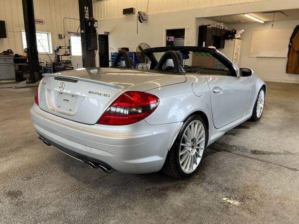 ** 2006 MERCEDES-BENZ SLK 55 AMG 2DR CONVERTIBLE ** - $9,995 (CAMBRIDGE)63470066848259123