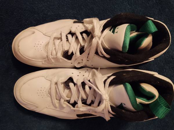 Nike Air Tennis Shoes 1