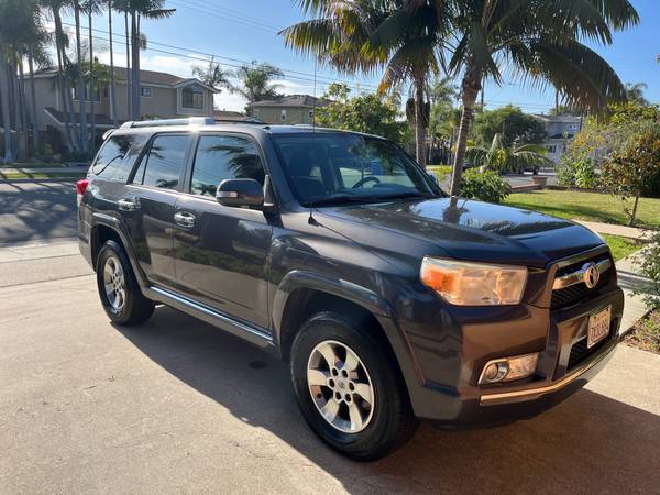 2011 4Runner SR5 - Great Condition - $17,500 (Encinitas)63624764082945121