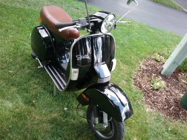 Wanted genuine stella Vespa parts running or not service manuals 1