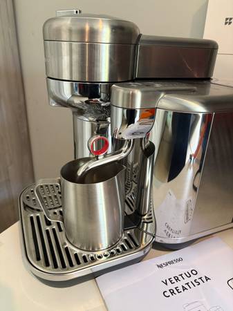 Nespresso Vertuo Creatista coffee machine 1