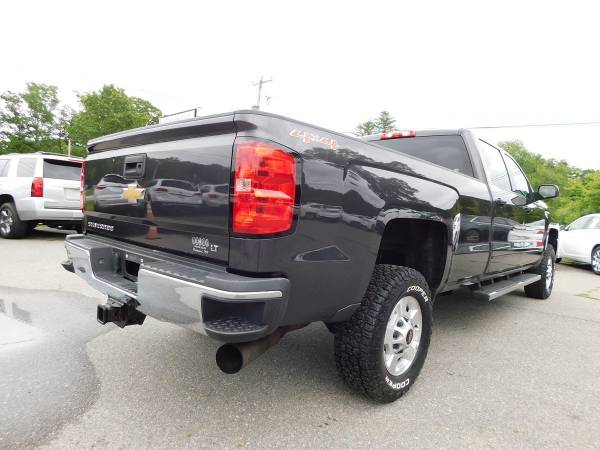 2015 Chevrolet Silverado 2500HD - Photo 3