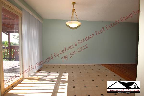 $1,995 / 3br - 1440ft2 - Delightful bi-level home in Cheyenne Meadows63686746378497123
