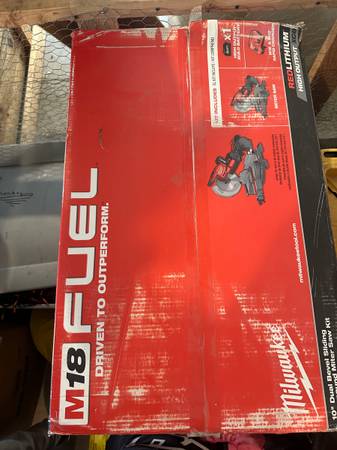Milwaukee miter saw 1