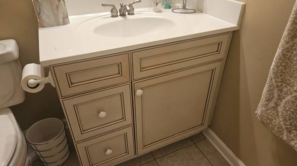 Custom bathroom vanity 1