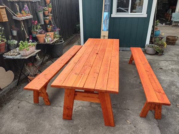 picnic tables / table 1