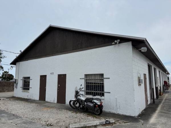$420 / 550ft2 - Warehouse and storage space or small business (Rockledge)63846409125505120