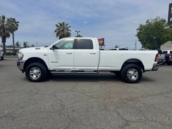 2021 RAM 2500 Big Horn - Photo 4