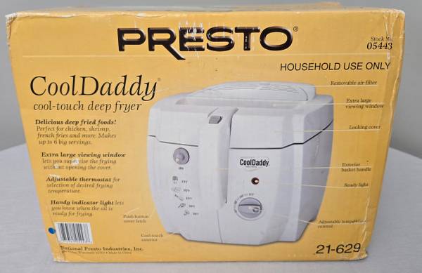 Presto Cool Daddy Cool-Touch Deep Fryer WHITE # 05443 NEW IN BOX 21-62 1