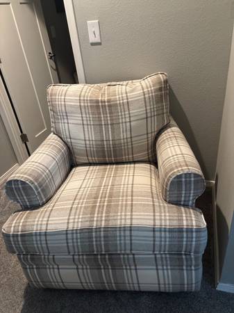 LaZboy Swivel Glider 1