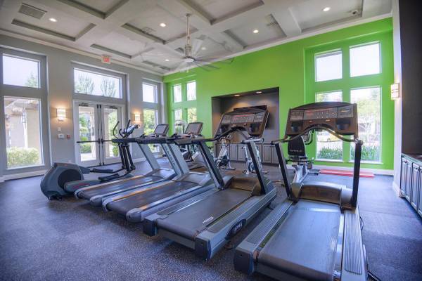 $1,989 / 1br - 774ft2 - Gas Fireplace*, Covered Parking & Garages, Oversized Closets* (North Natomas Neighborhood)63790862087043120