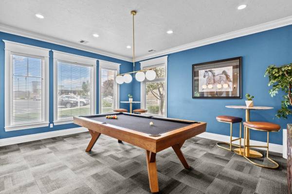 $1,725 / 2br - 1287ft2 - Enjoy one month free on select apartments! (6626 Chapel Hill Blvd, Pasco, WA)63859386361219124