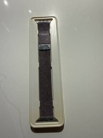 Apple Watch - 42mm Natural Milanese Loop 1