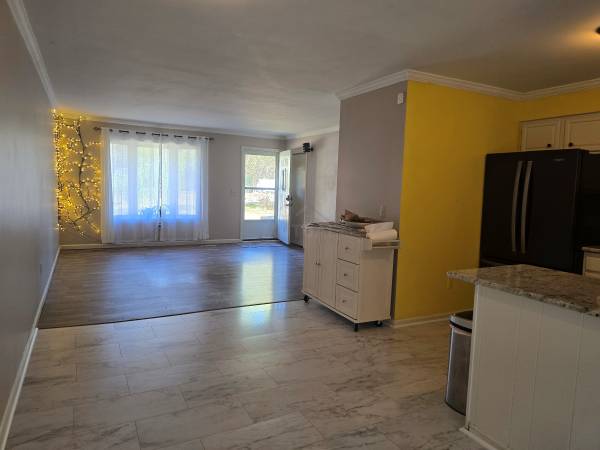 $2,199 / 3br - 1200ft2 - Commerce Twp. Home for Lease! (Commerce Twp(Luneta))64018942480257123