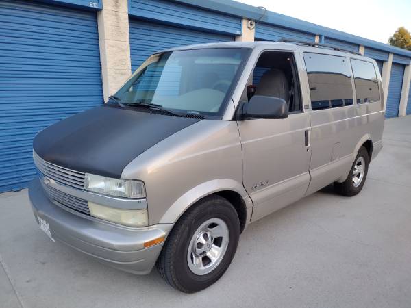 2002 Chevrolet Astro van 94000 millas funciona excelente - $8,000 (san diego)63618277292291121