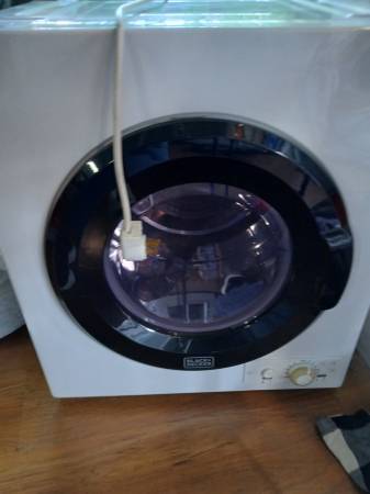Black+Decker front load dryer good condition still new 1