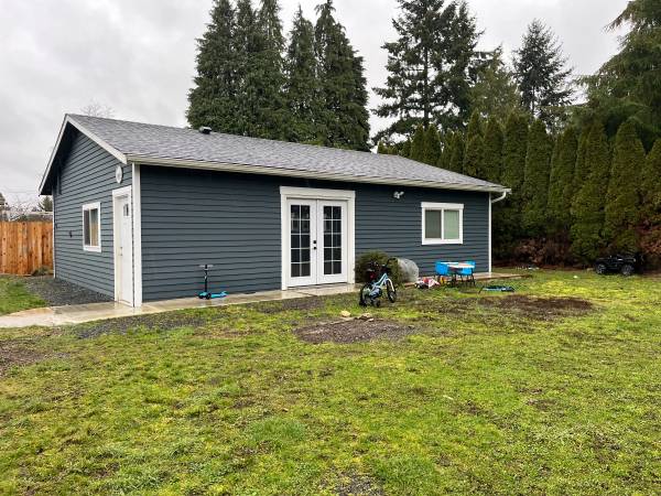 $439,000 / 3br - 860ft2 - Private Cottage on 4,600+ ft fenced yard (Everett)63654912565251121