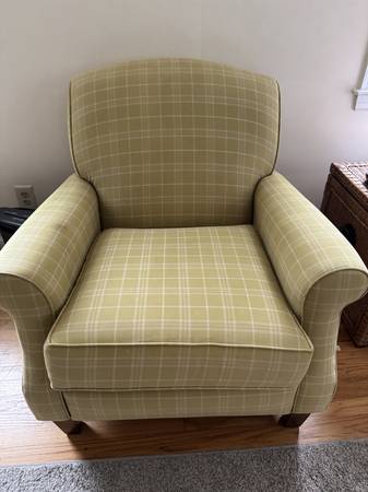 Free chair 1