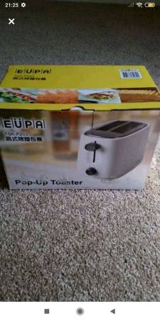 Eupa Pop-up toaster 1