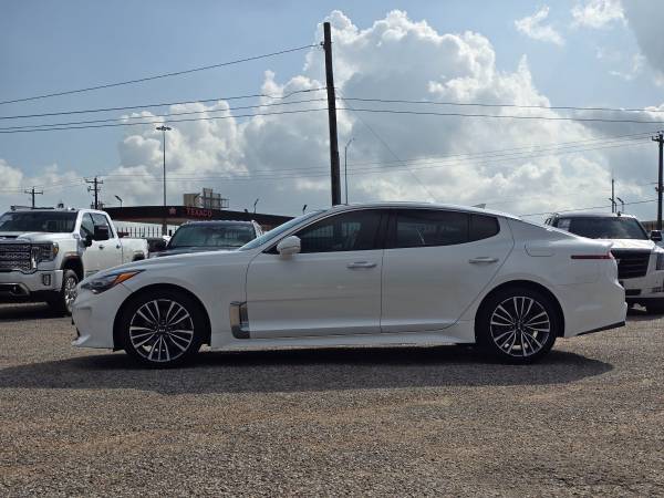 🚗 2019 Kia Stinger Base – 41k Millas • Blanco • Cuero – por Victor - $999 (FINANCIAMOS TU FUTURO, NO TU CREDITO)63622336739587124