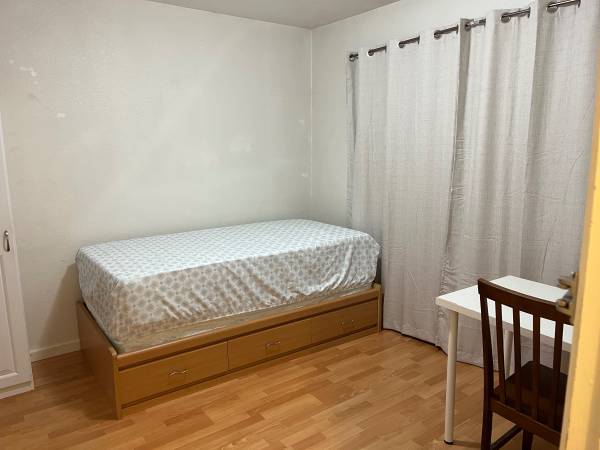 $820 room for rent 1