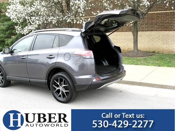 2018 Toyota RAV4 SE AWD -- LOADED, Navigation, Safety Sense, SHARP! - $15,770 (*Nicholasville*Lexington*)63624960243585123