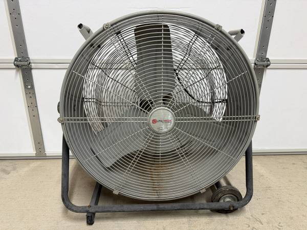 Utilitech Fan 1