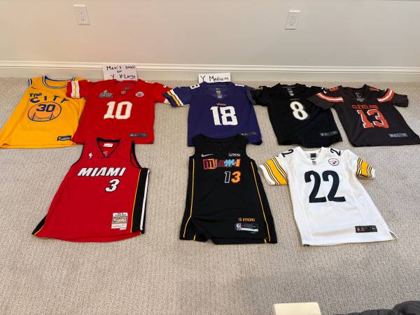 Jerseys 1
