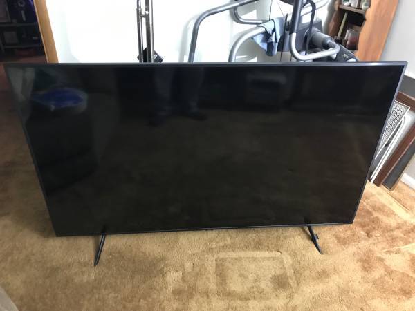 32" TVs 1