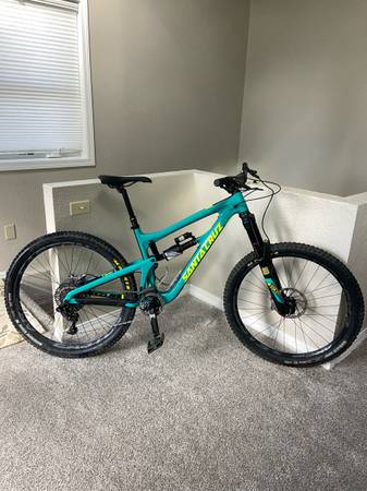 Santa Cruz Nomad Mountain Bike 1