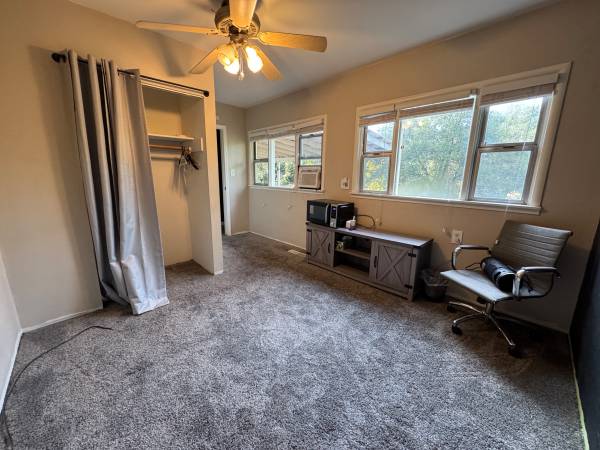 $850 Studio utilities included – Quiet Jamestown (Near Sonora) 1